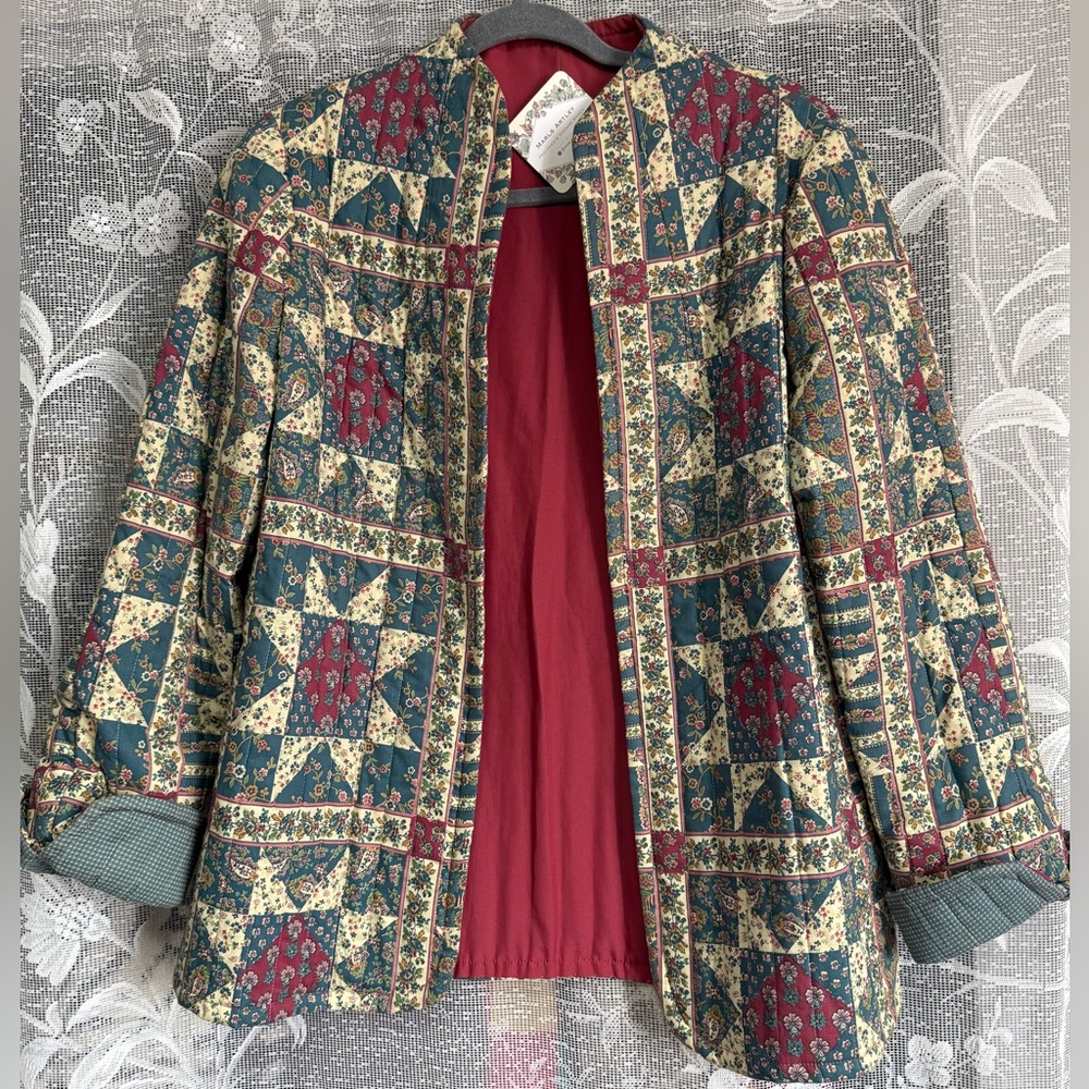 Vintage Handmade Floral Quilt Jacket